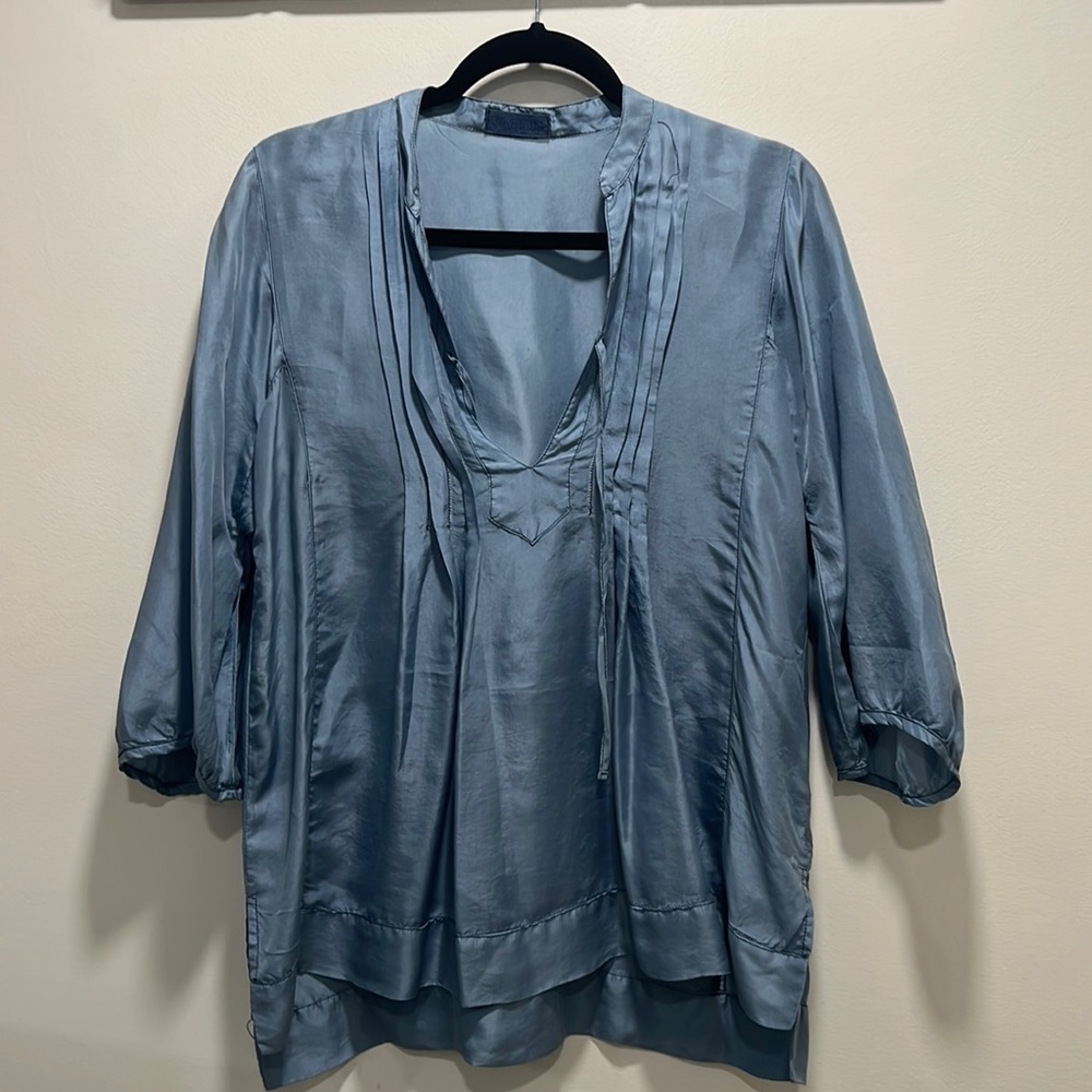 𝅺cp Shades 100% Silk Hand Dyed Blue 3/4 Length Sleeve Blouse size small